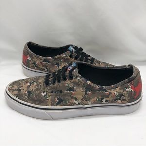 Vans x Nintendo ‘Duck Hunt’ Low Sneakers Size 9.5 Duck Hunt/Camo Lace-Up Skate